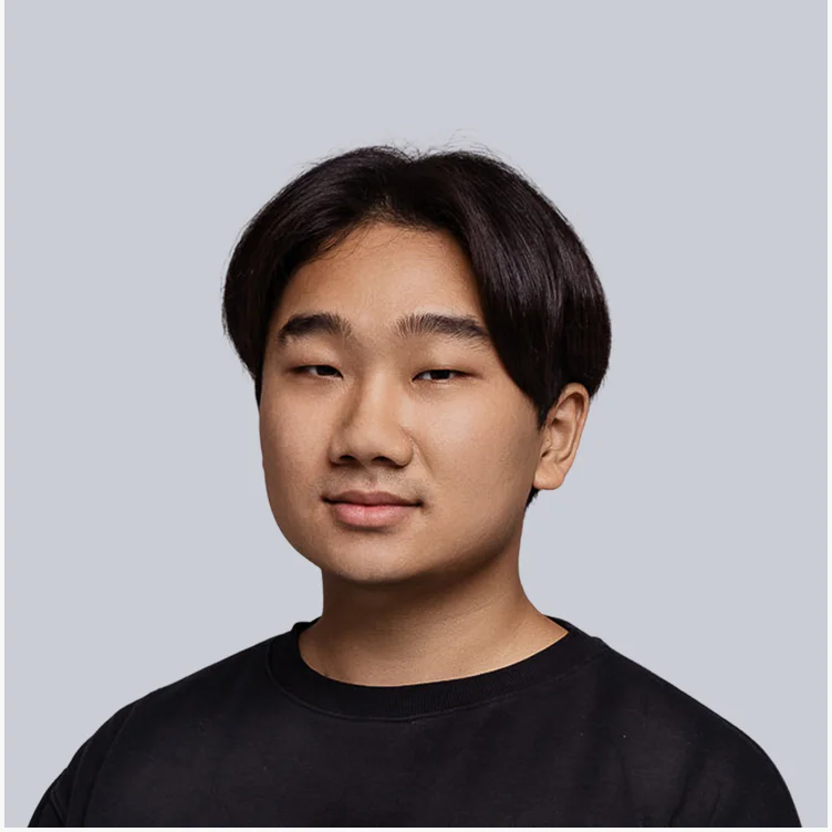 UI/UX Designer
