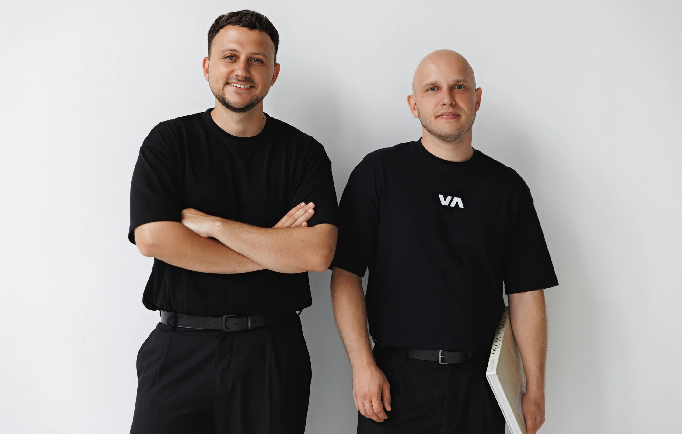 Team Portrait Photo Two colleagues standing together